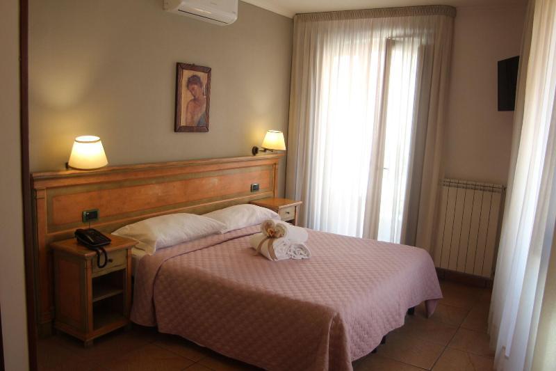 Santa Caterina Hotel Pompei Luaran gambar