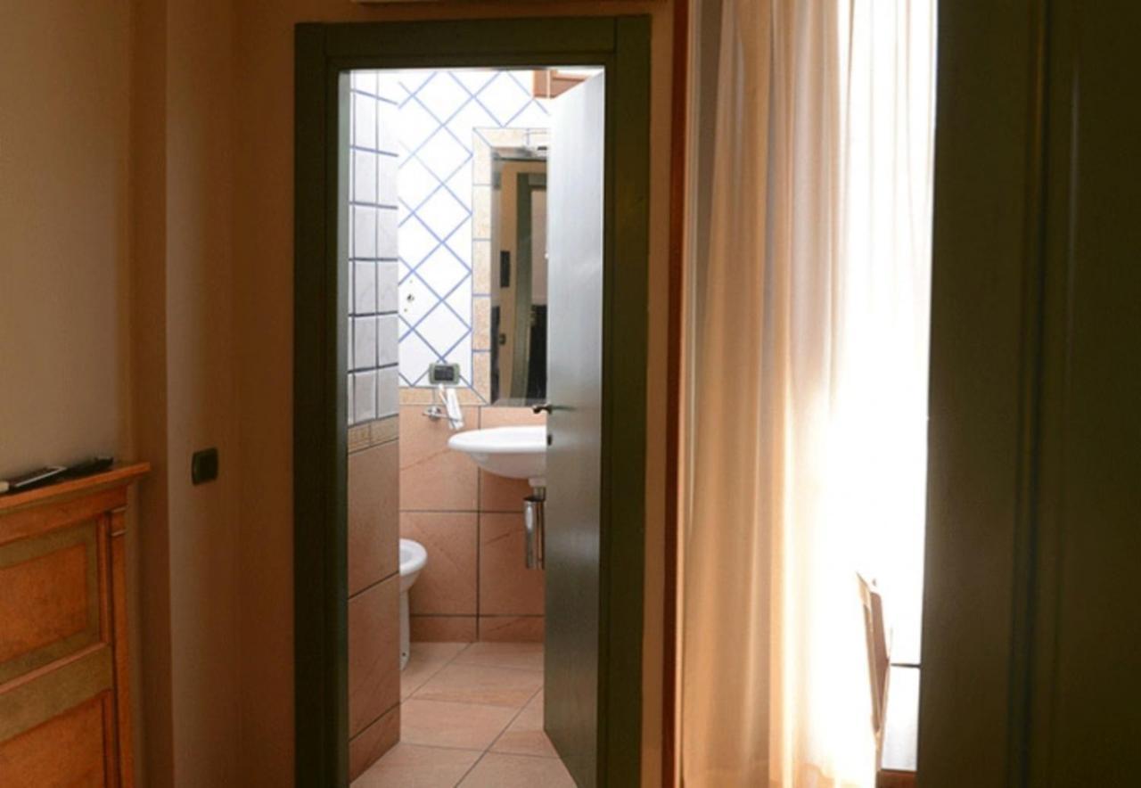 Santa Caterina Hotel Pompei Luaran gambar