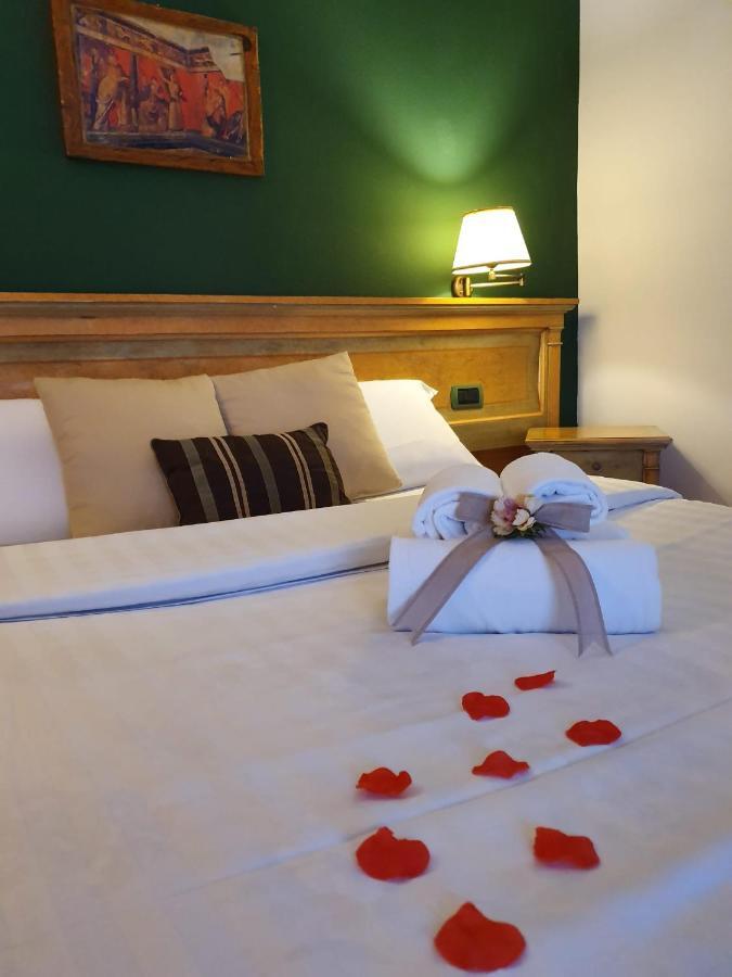Santa Caterina Hotel Pompei Luaran gambar